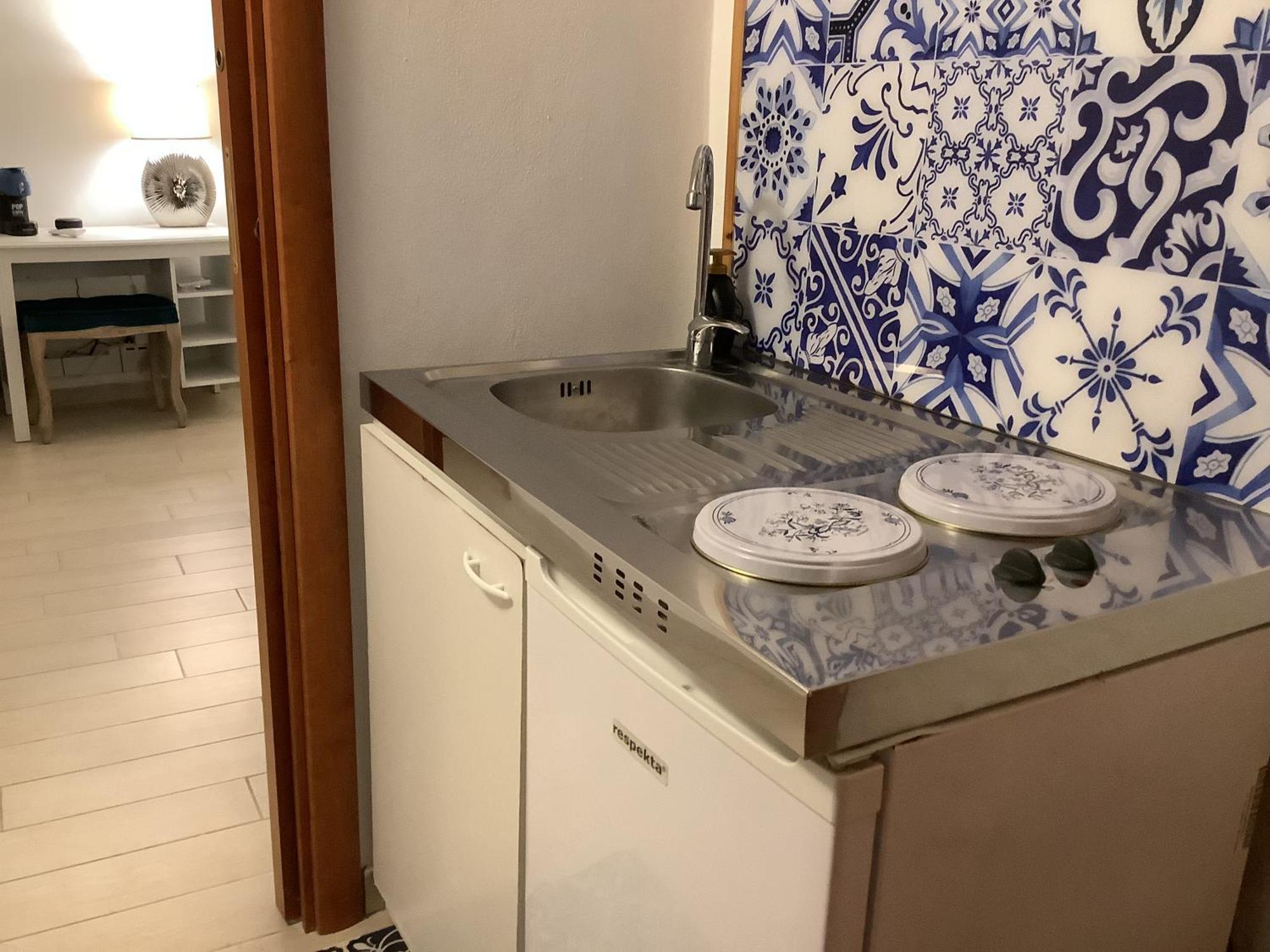 Tinnyhouse Napoli Bagian luar foto